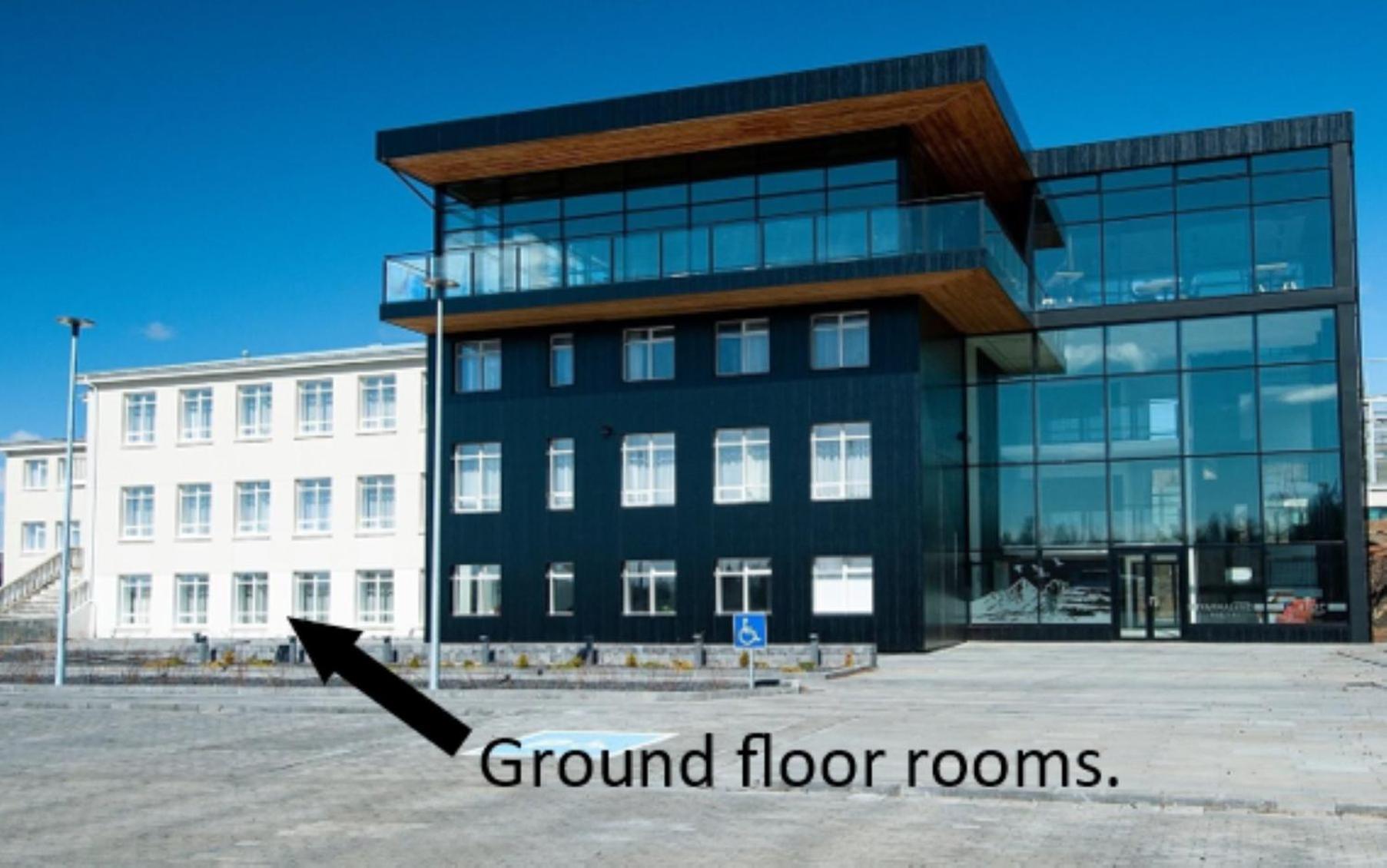 Hotel Varmaland Екстериор снимка